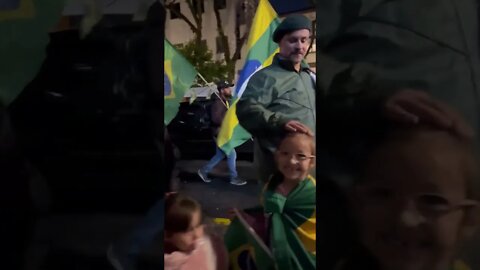 Famílias gaúchas unidas pela liberdade para os nossos filhos e netos. Porto Alegre 07/11/22 22:25h
