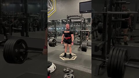 10 Plates for 8 Reps on Deadlift!
