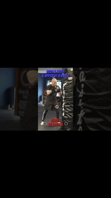Heroes Training Center | Kickboxing "How To Double Up" Hook & Cross & Uppercut & Knee 2 BH | #Shorts