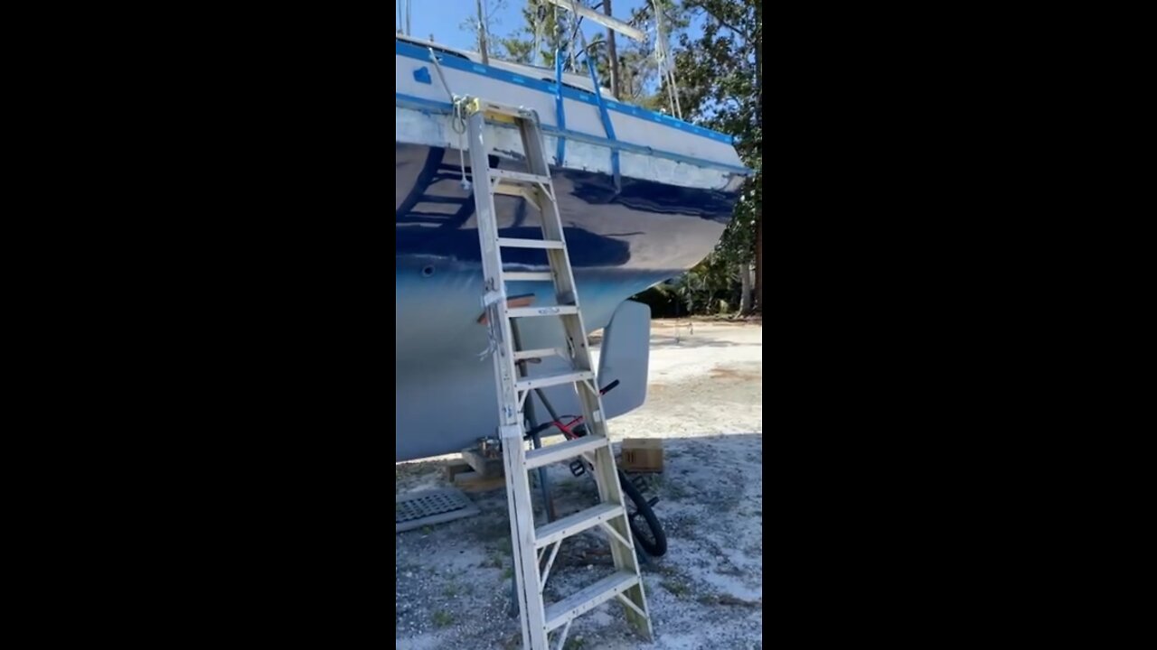 1972 41 foot Morgan Ketch Gel coat SHINE!