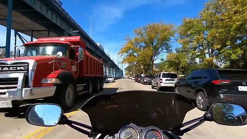 A ride through Windsor, Ontario on a BMW R1100S