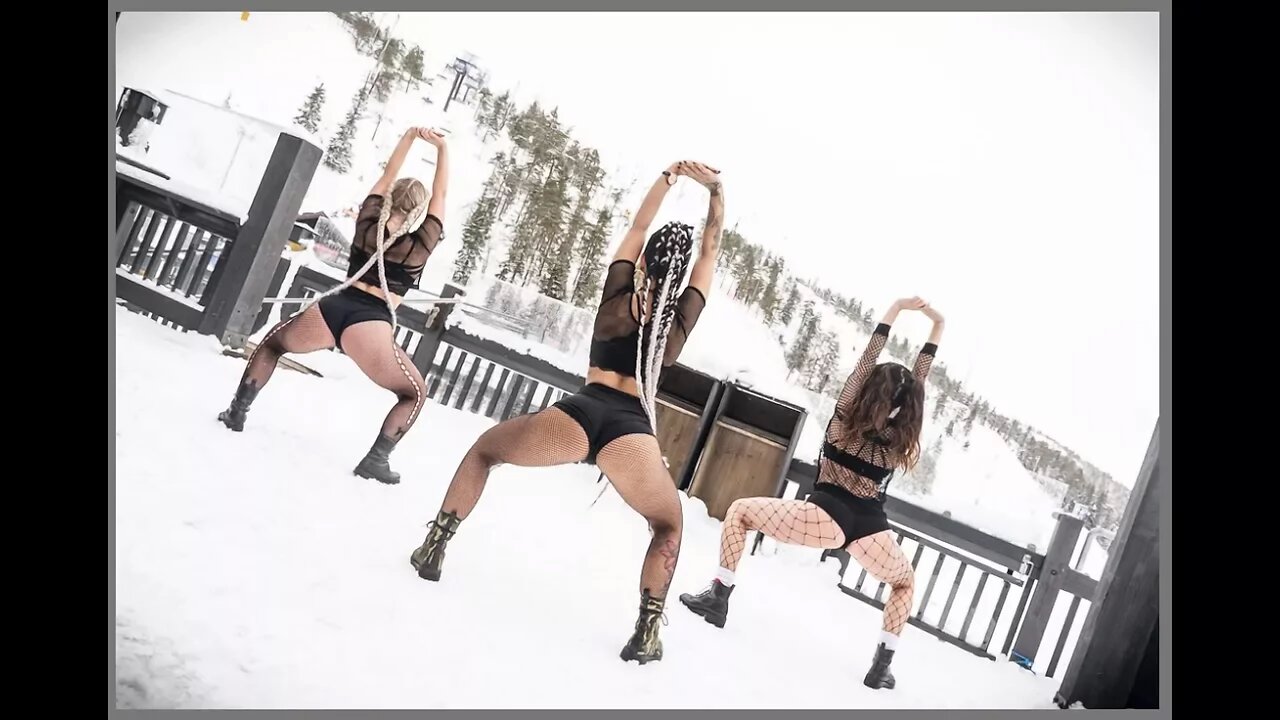 Twerking in Lapland / "Overload" choreo by Tinze feat. Anniina & Monse