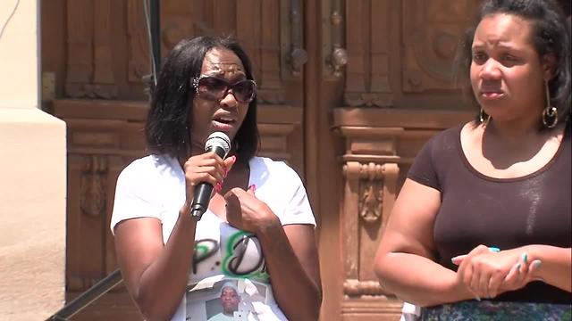 Aaron_Bailey's_Daughter_Speaks_at_rally