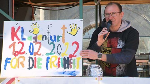 Eröffnungsrede des Demonstrationsorganisators Charly