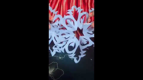 how to make easy paper snowflakes ❄️❄️