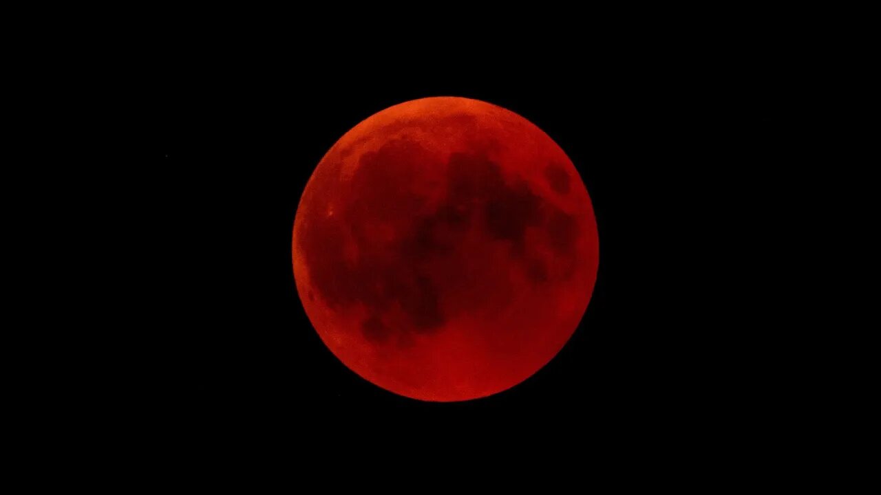 Lunar Eclipse Blood Moon 18th night 19th Morning