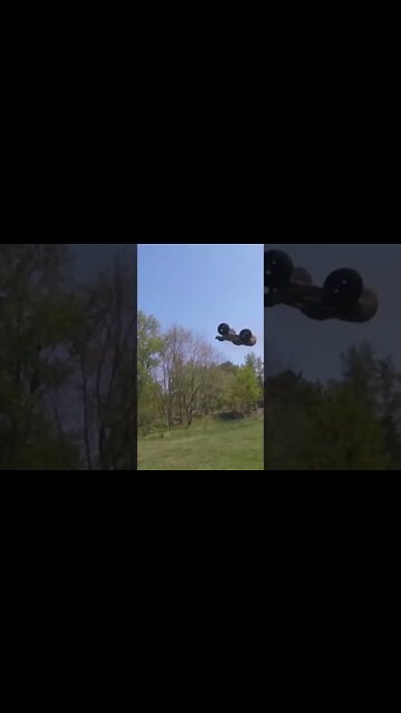 Traxxas Sledge up and away