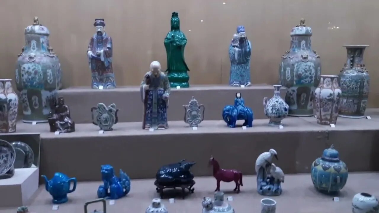 Eastern collections from countries China, Japan | Eastern Porcelain at salarjung museum hyderabad