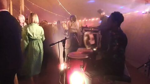 Never too Much (Luther Vandross) dj set with percussion