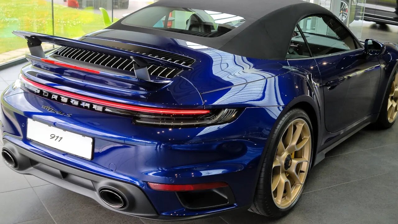 [4k] Gentian Blue Porsche 992 Turbo S Roof operation and roof down in DETAIL.. Porsche Center Borås