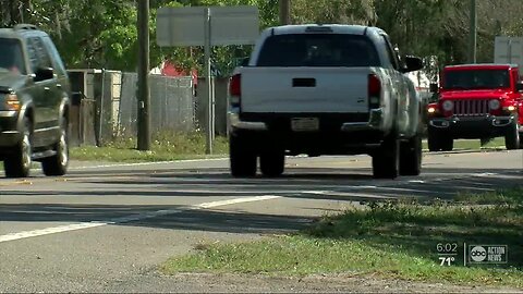 2 teens dead, 1 in critical condition after head-on crash with semi-tractor on U.S. 92