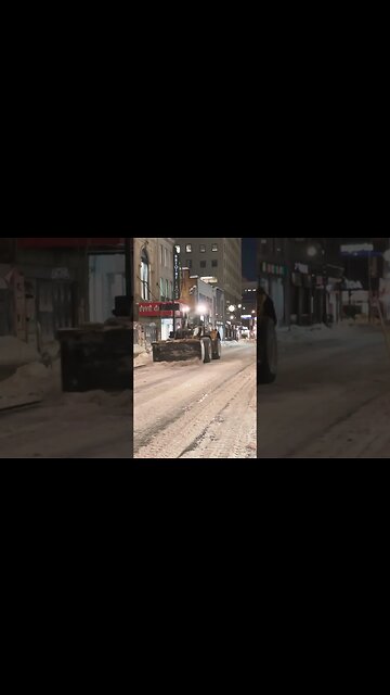 Downtown Snow Trucker removal