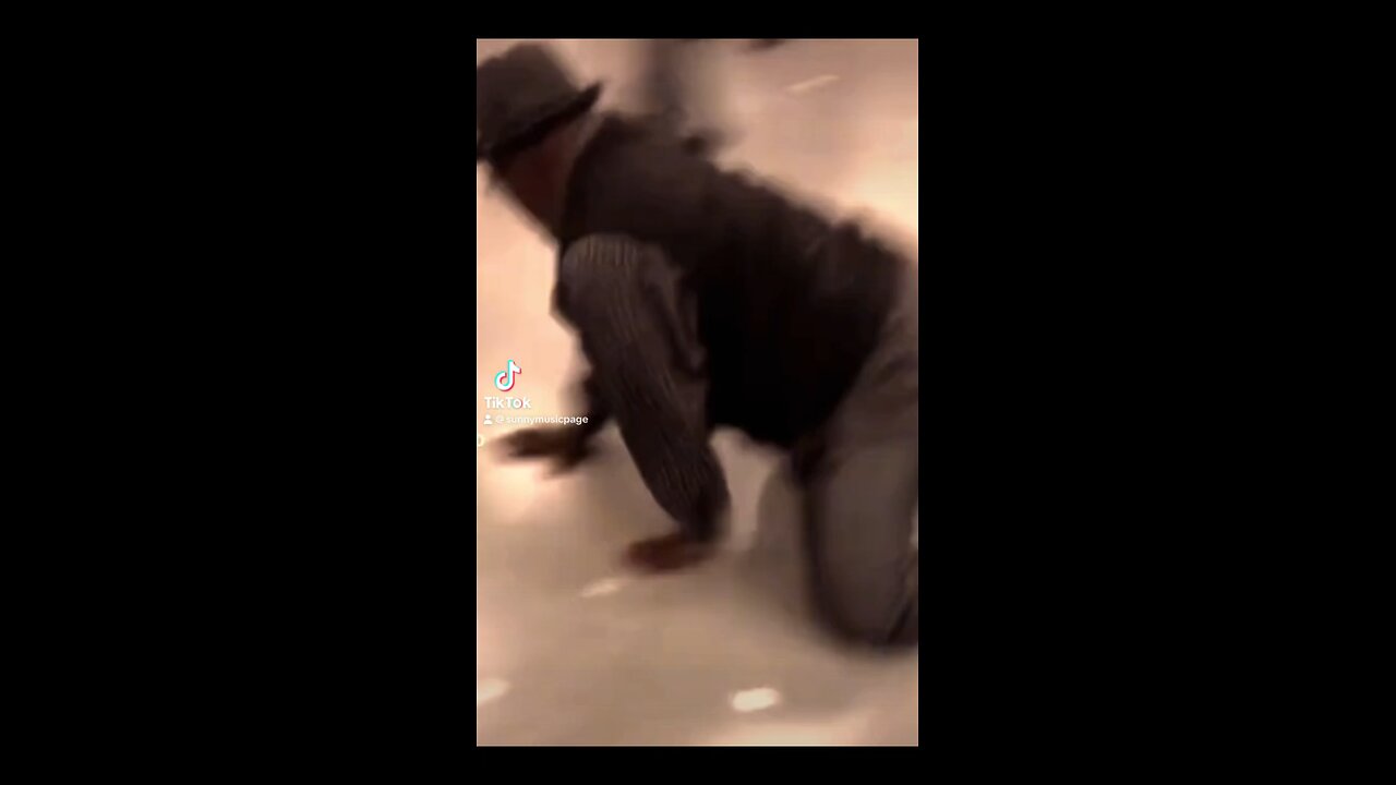 Funny video of sometimes uncle dancing