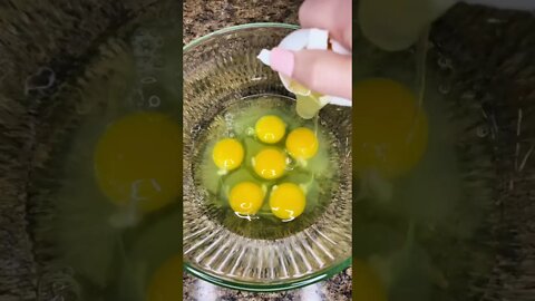 How I make scrambled eggs | keto recipes | low carb | low carb diet | low carb recipes #Shorts #keto