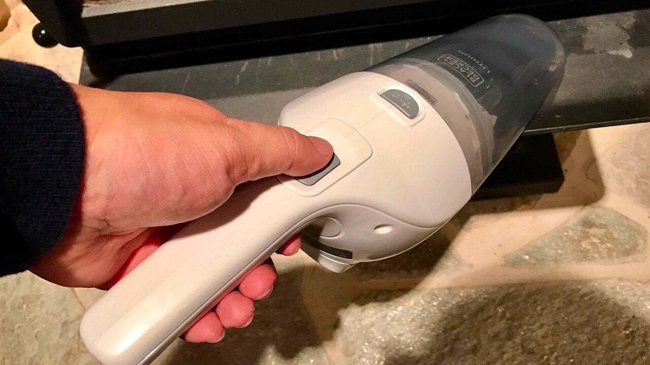 Black+Decker HNV215B10 1.5 Ah Compact 7.2V Lithium Cordless Hand Vacuum Review