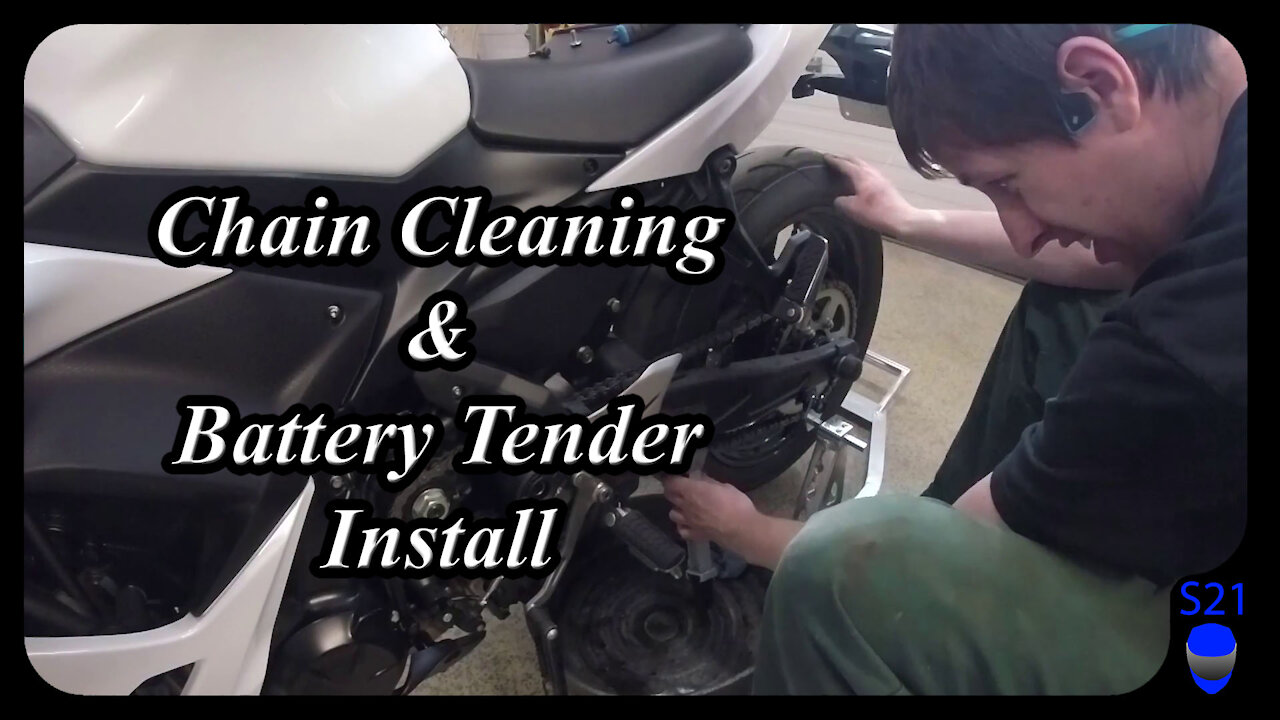 Sharp's Garage - Battery Tender Install & Chain Cleaning