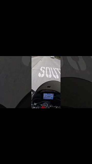 2021 Aprilia RSV4 Factory