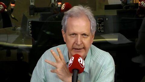 Augusto: Requião tem mamona na cabeça