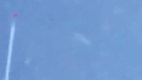 nice intentional UFO flyover