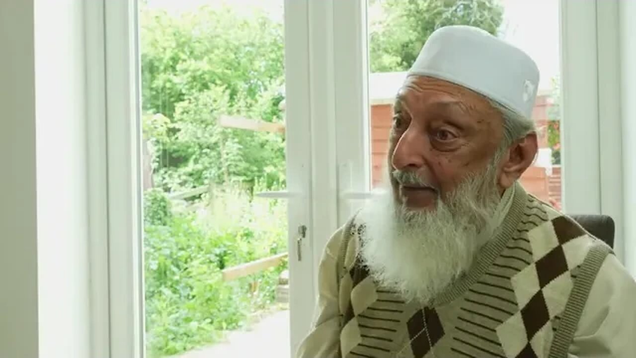 UK COLUMN INTERVIEW WITHSHEIKH IMRAN HOSEIN - Exeter, UK, PART 3