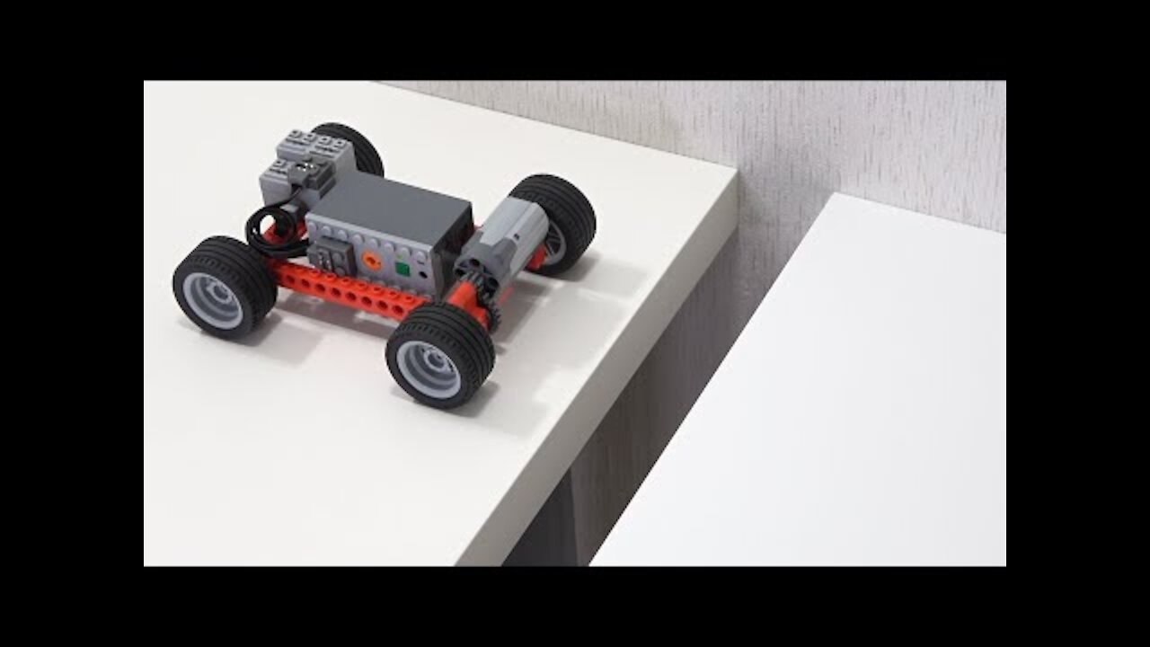 Making Lego Car CROSS Gaps