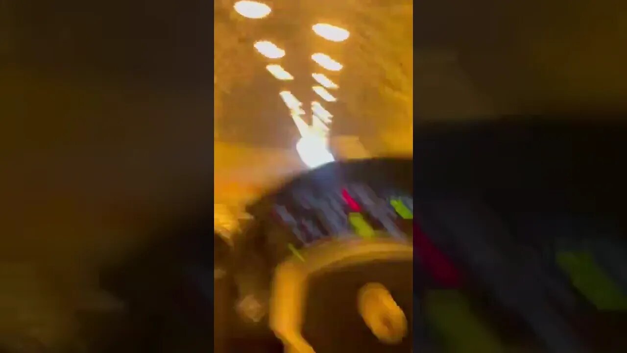 SCREAMING FERRARI THROUGH A TUNNEL