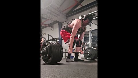 232.5kg deadlift pb