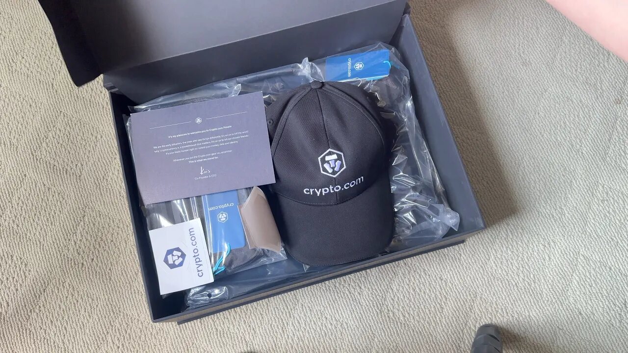crypto.COM Private in 4k
