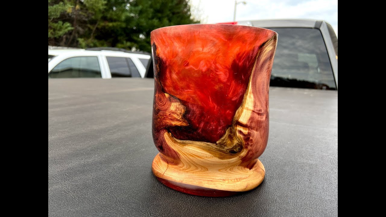 Woodturning: Cedar & Resin Vase