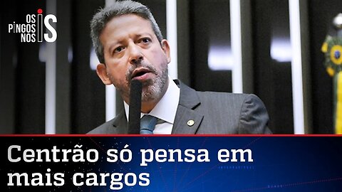 Arthur Lira sobe o tom contra Bolsonaro e fala em sinal amarelo
