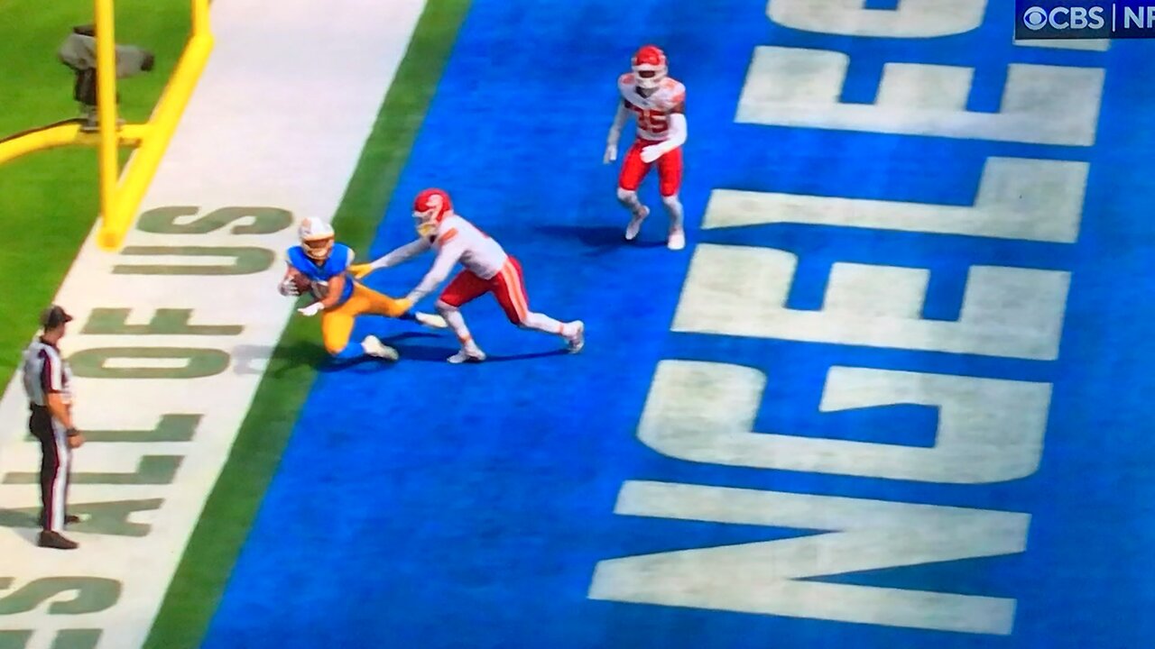 Chargers WR #15 Ladd McConkey 🏈TD 7yds