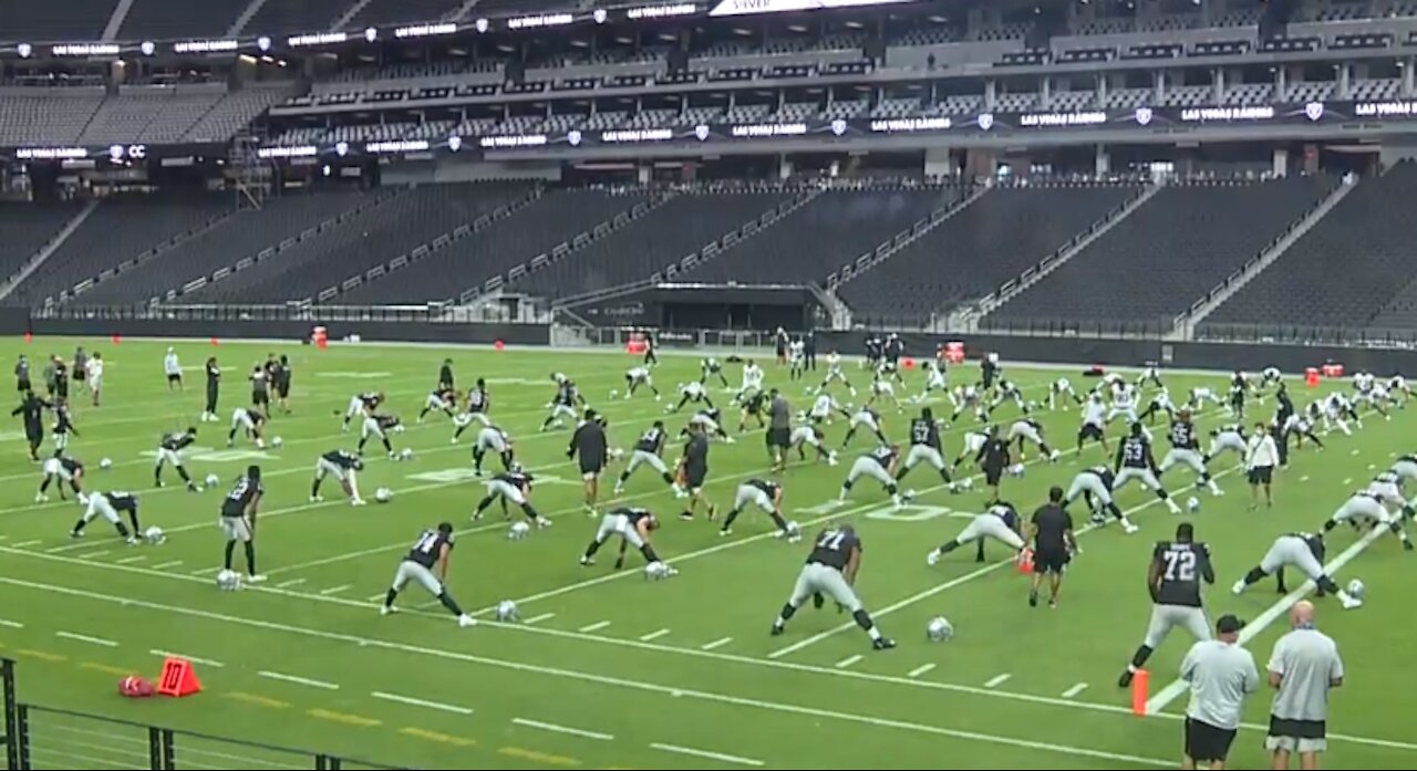 Raiders legend Tom Flores speaks on team's 2020 start
