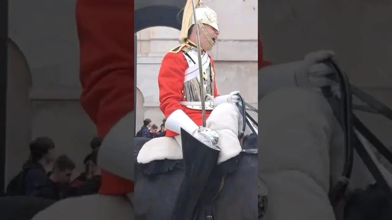 Guard shouts make way on horse back #horseguardsparade