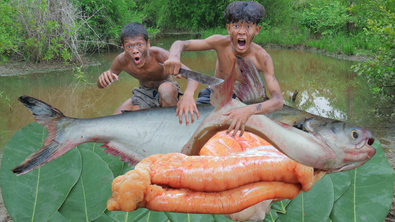 amazing Fish coocking- Eating injugle