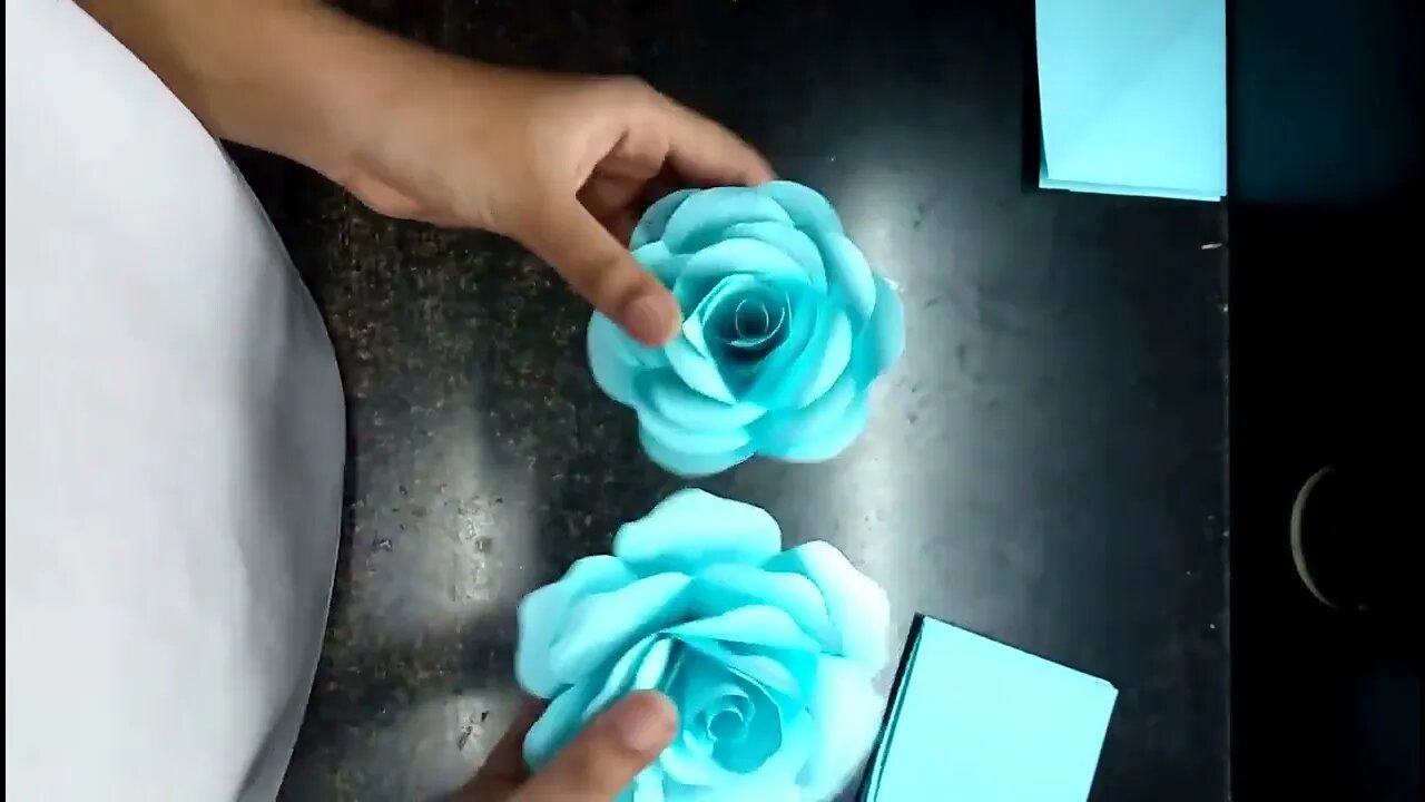 DIY How to make realistic and easy paper roses