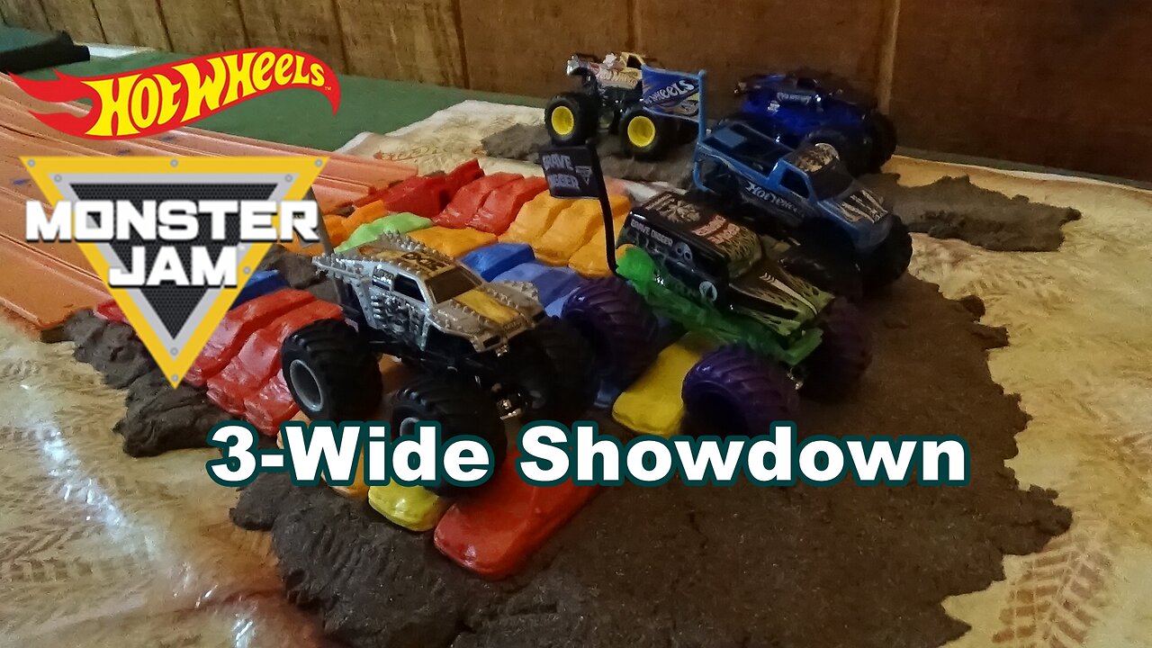 Monster Jam 3-Wide Showdown