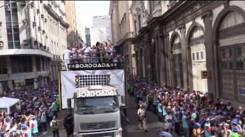 La plus ancienne parade de Rio de Janeiro célèbre son 100ème anniversaire