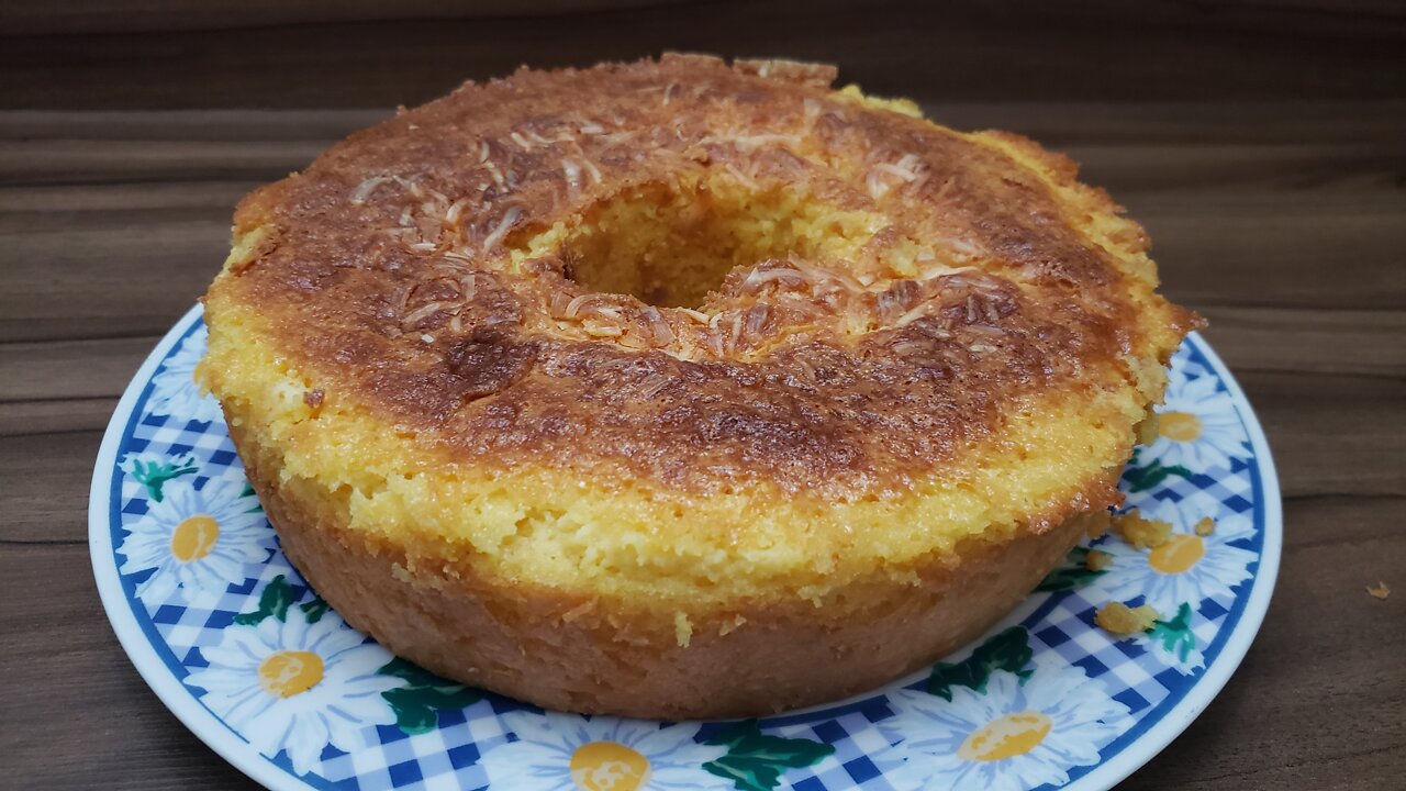 Bolo de milho cremoso