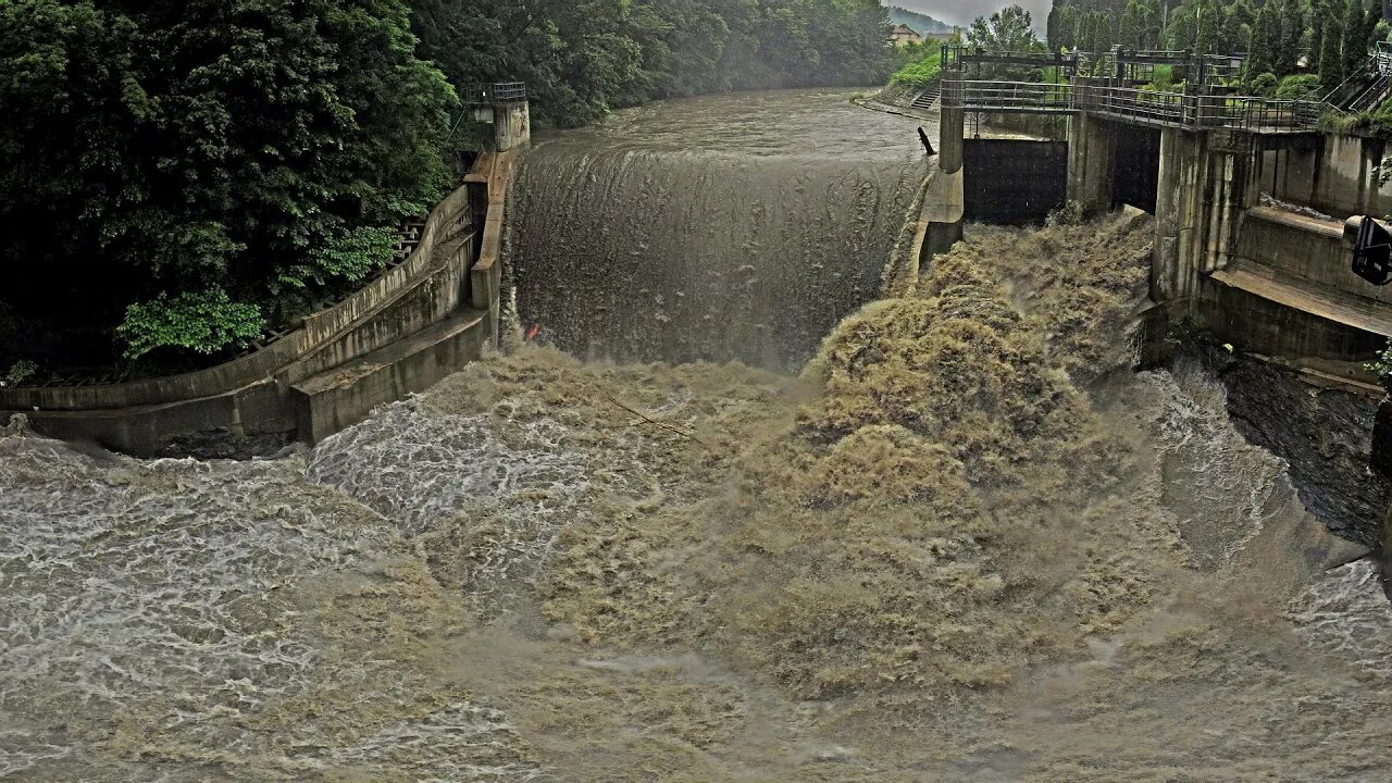 Nabujali vodopad u Ivanjici (The Swollen Waterfall in Ivanjica, 17. 06. 2023.)