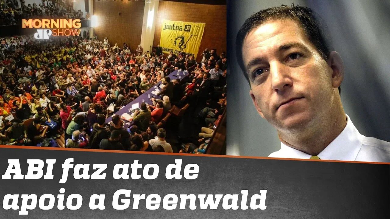 Rodrigo Maia e Chico Buarque em evento de apoio a Glenn Greenwald