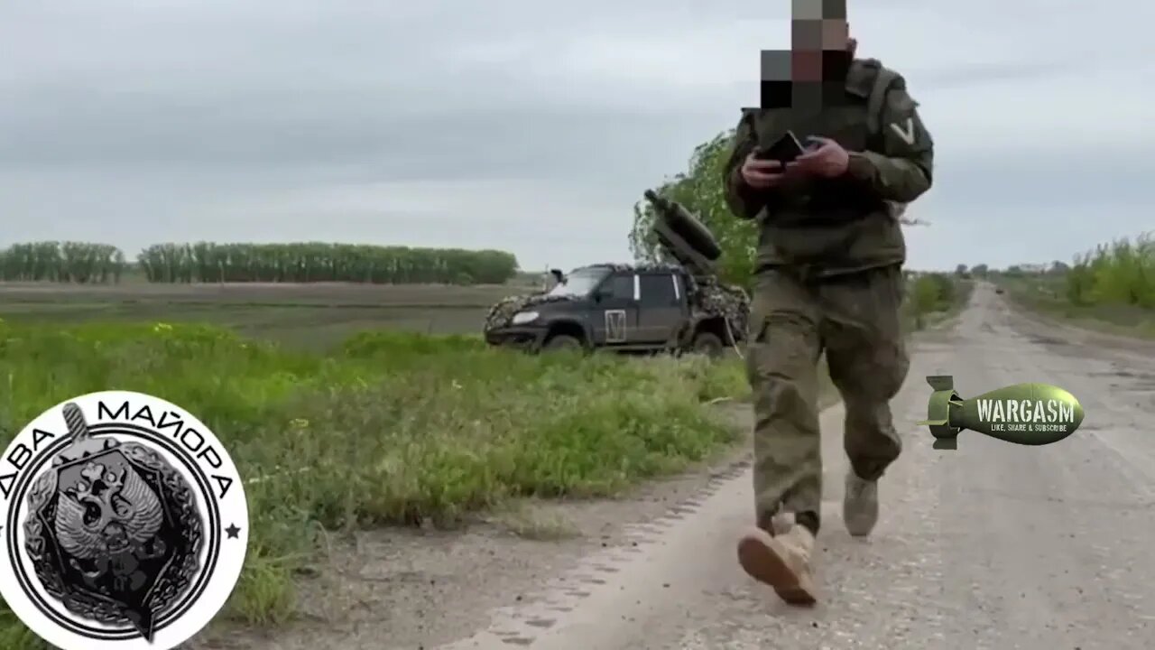 MLRS launcher mounted on Russian pick-up truck