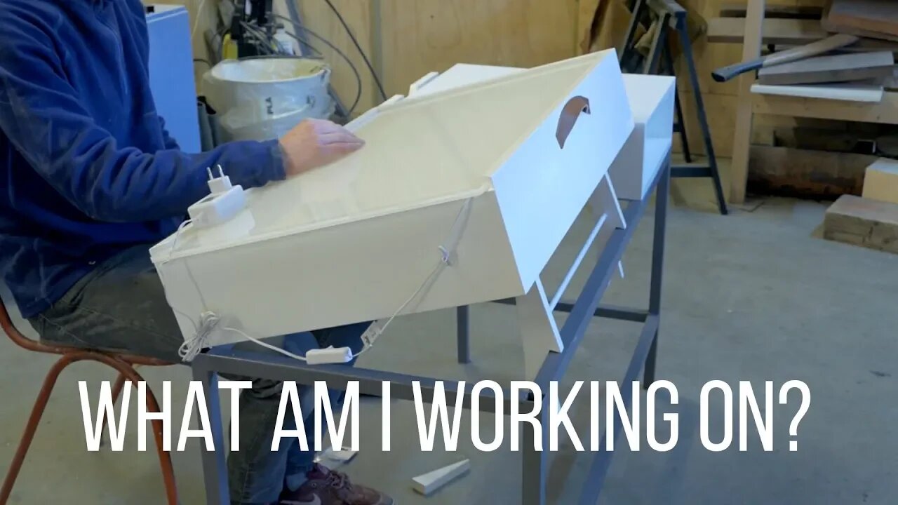 What am I Working on? //3 - Woodworking Course, Drawing table +