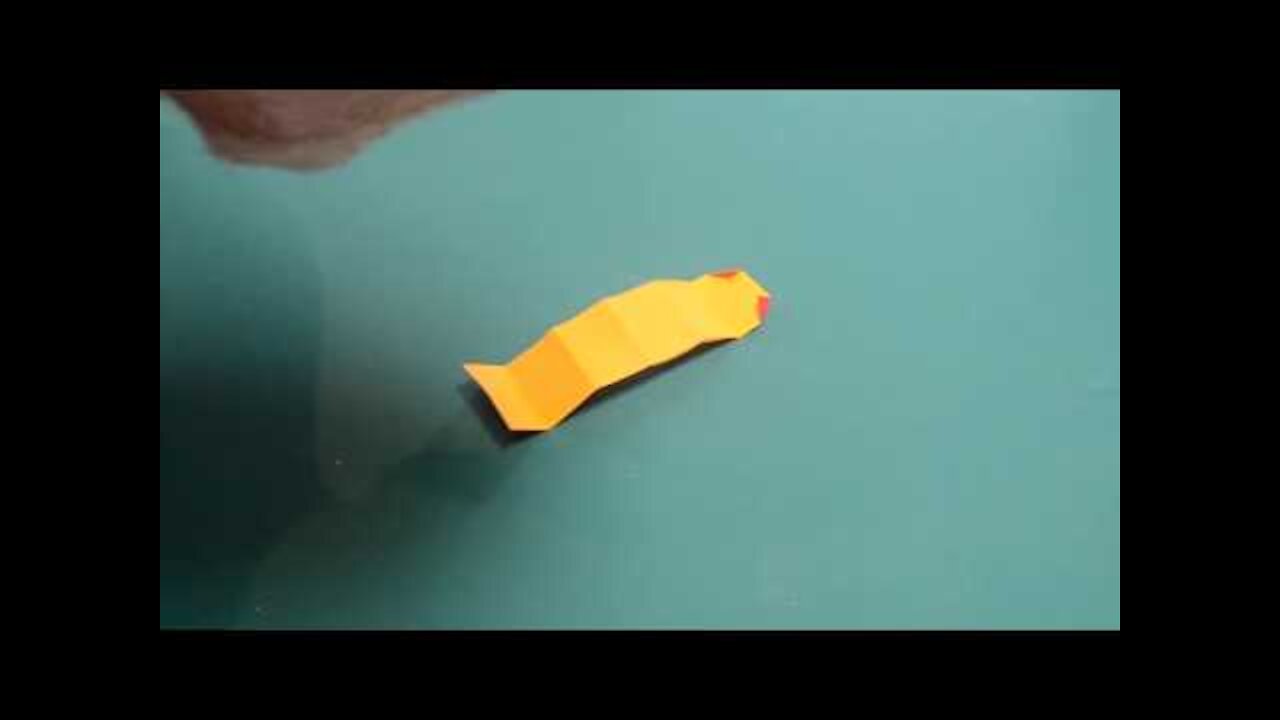 How to make a moving origami caterpillar