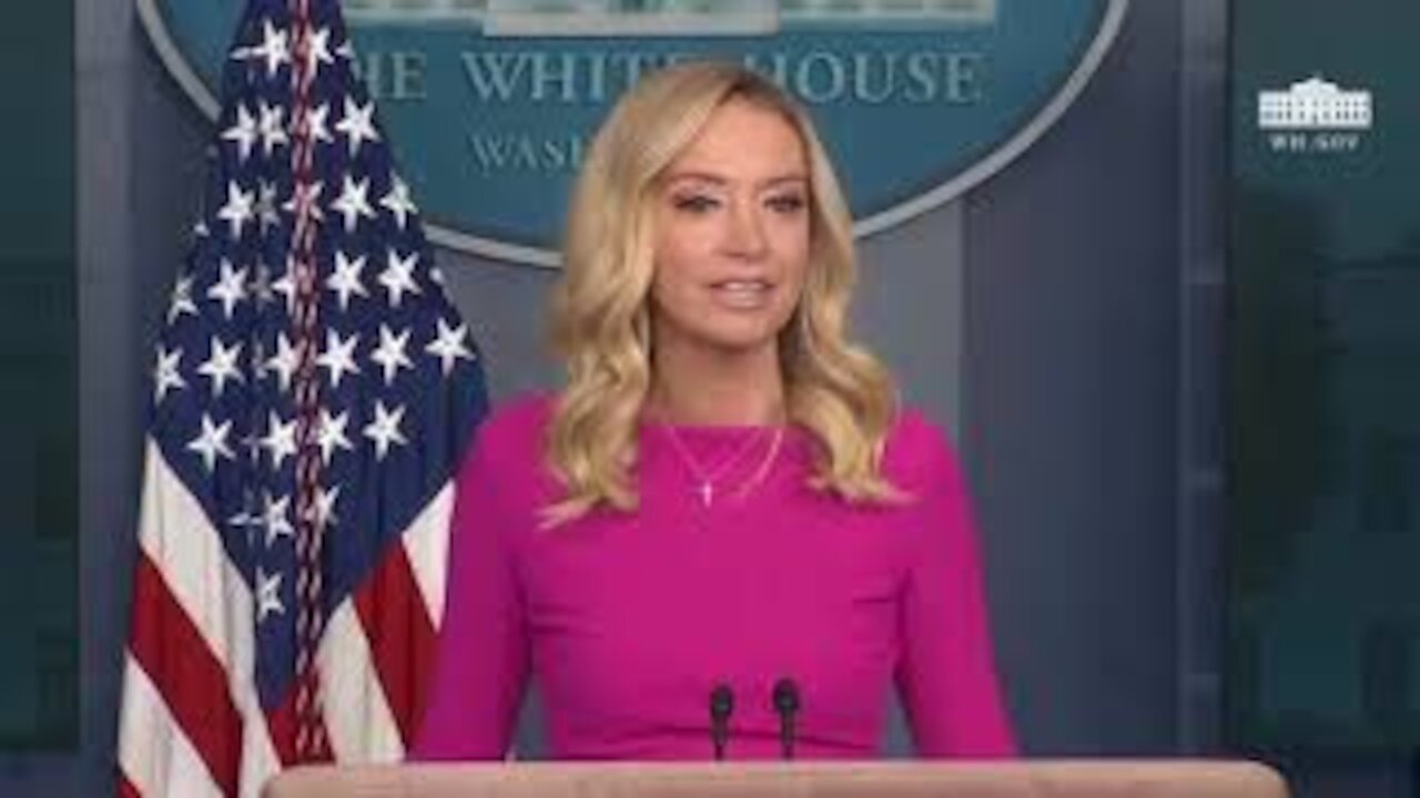 Kayleigh McEnany Confirms AG BARR Was At White House Meeting Chiefs of Staff