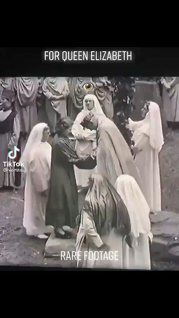 Extremely rare footage of the Late British Queen Elizabeth at a bizarre Druid ritual.
