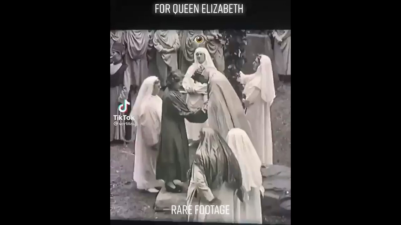 Extremely rare footage of the Late British Queen Elizabeth at a bizarre Druid ritual.