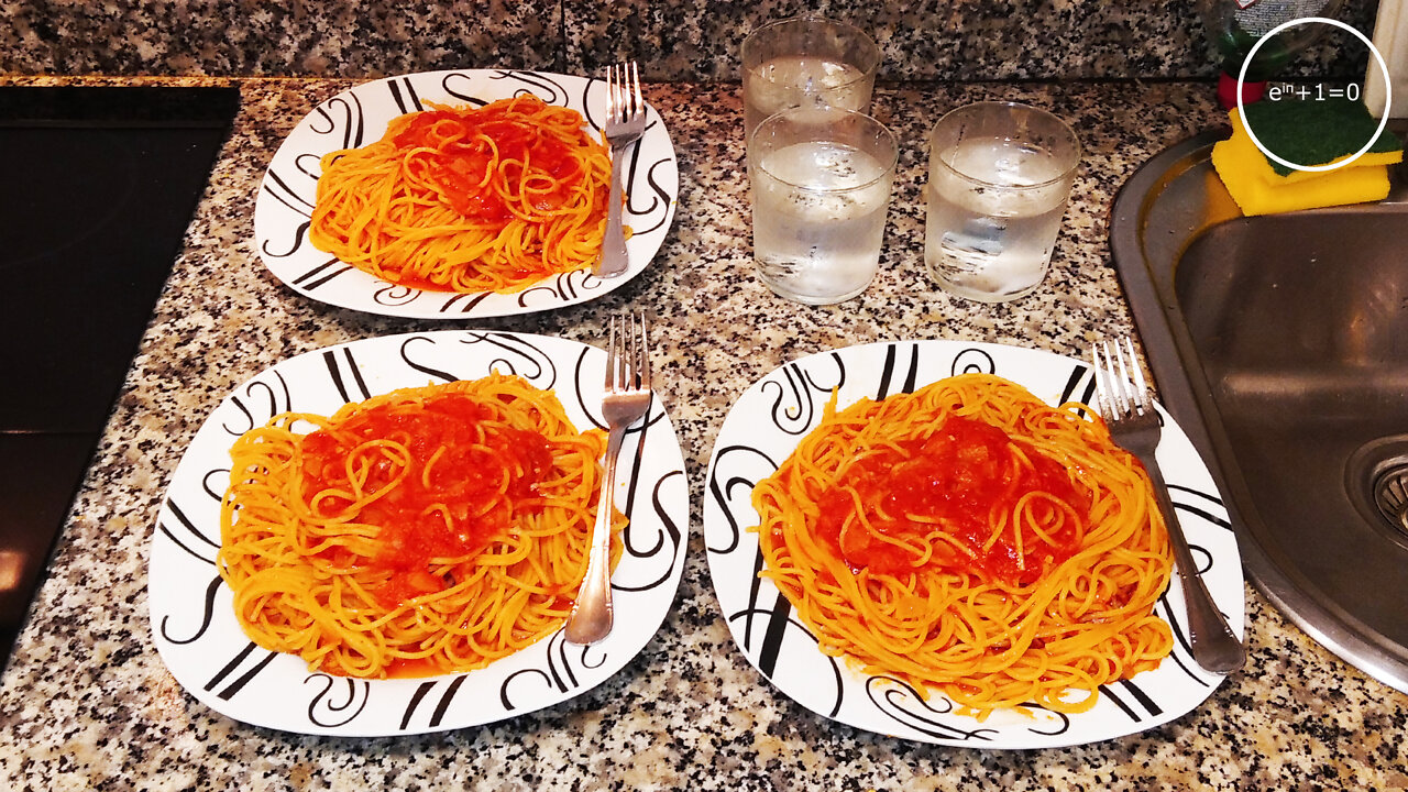 spaghetti with simple tomato sauce · dialectical veganism of spring +9ME 002