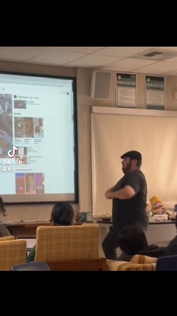 Bro getting jiggy with it.