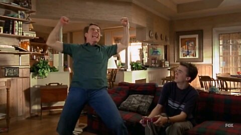 Hal beats Malcolm in a playstation game | Malcolm In The Middle