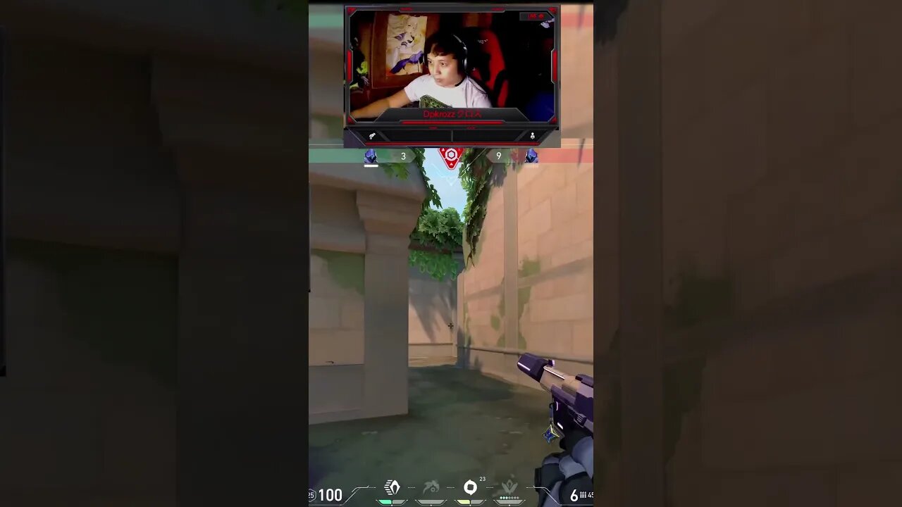 Clutching up a 1v4 Situation #shorts